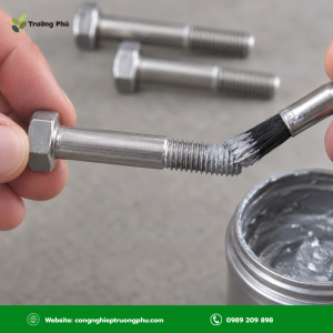 Bulong Inox 304 M6x35 DIN 931 cần vệ sinh ren và siết phù hợp để hạn chế hiện tượng bó ren inox.