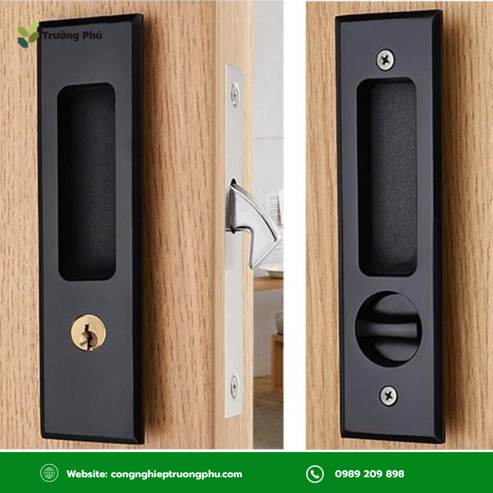 Tay nắm cửa lùa kết hợp khóa móc giúp thao tác đóng mở và khóa cánh cửa trên 